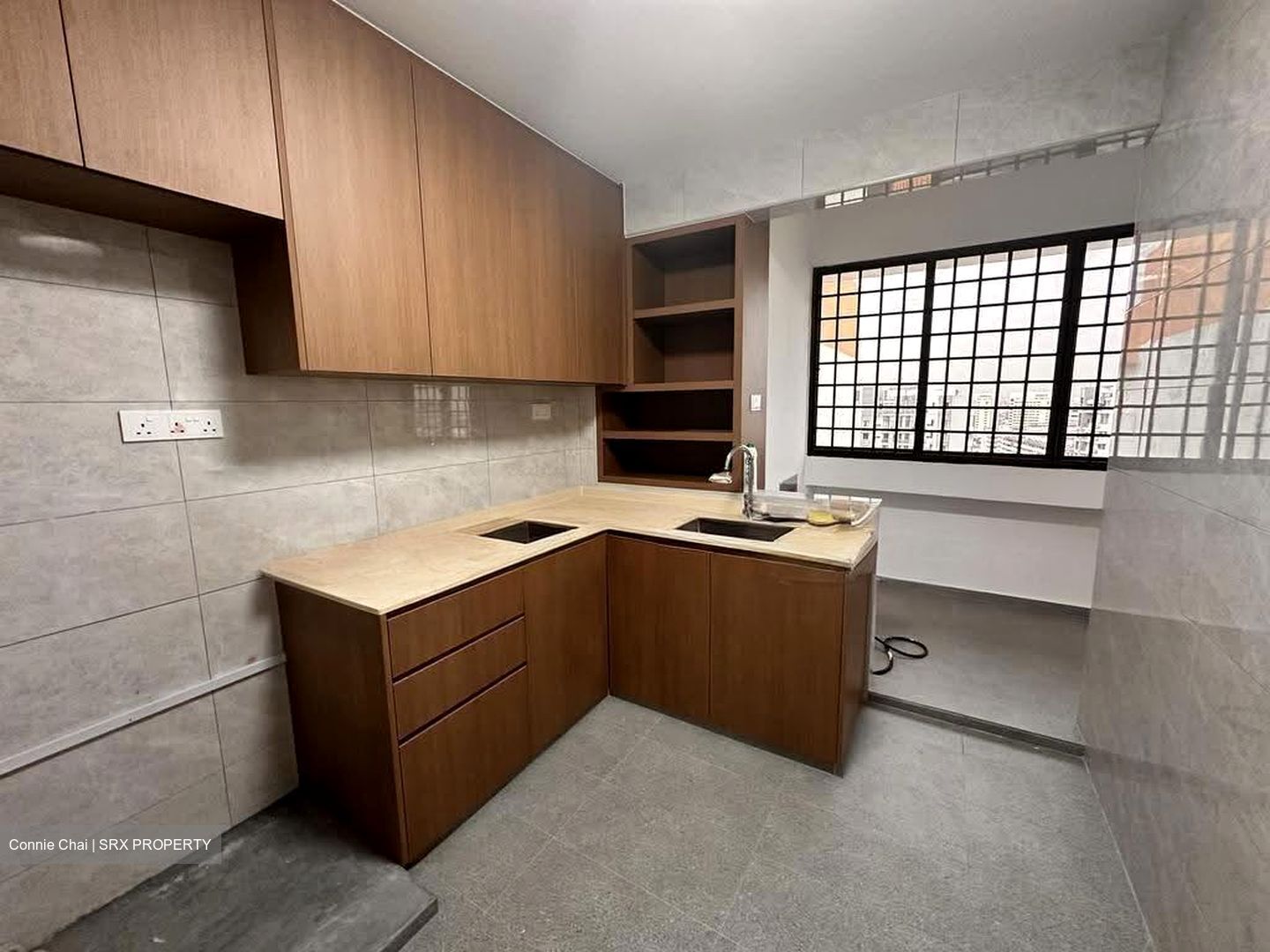 City Plaza (D14), Apartment #626651151